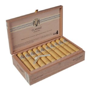 AVO CLASSIC ROBUSTO TUBOS BOX OF 20