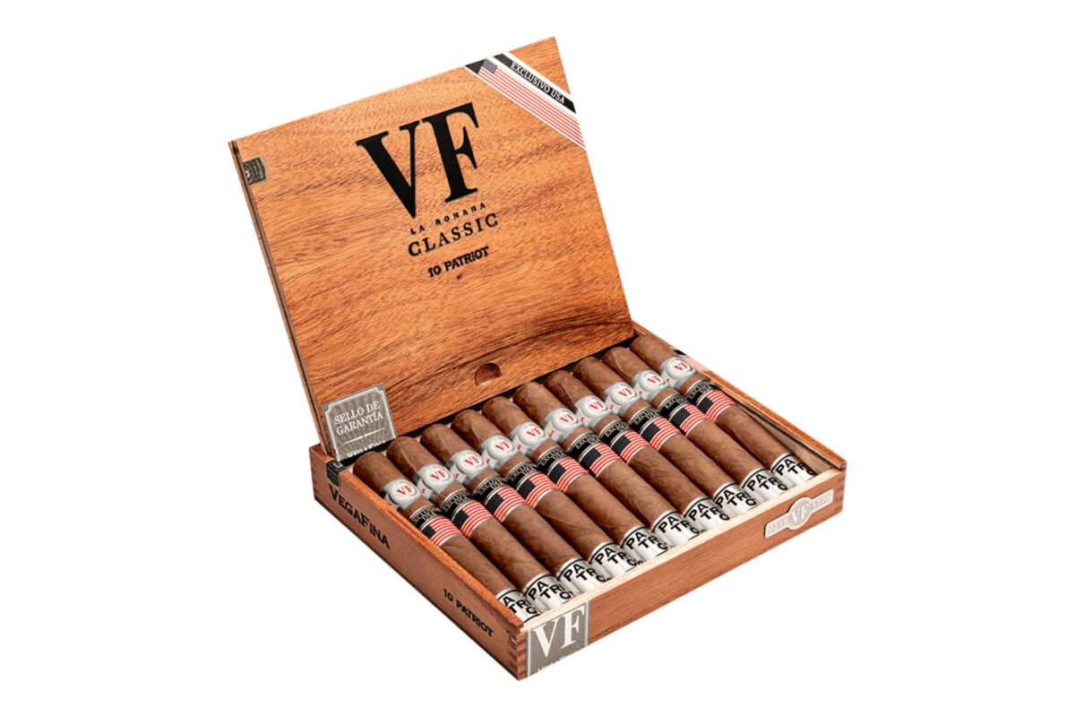 VEGA FINA VF EXCLUSIVO USA PATRIOT (54X6) BOX OF 10