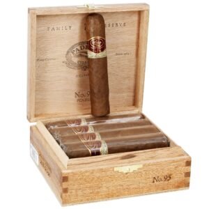 PADRON FAMILY RESERVE 95 NAT (60 X 4 3/4) BOX OF 10