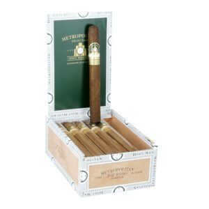 METRO HOST HAMPTON MADURO (7 X 50) BOX OF 18